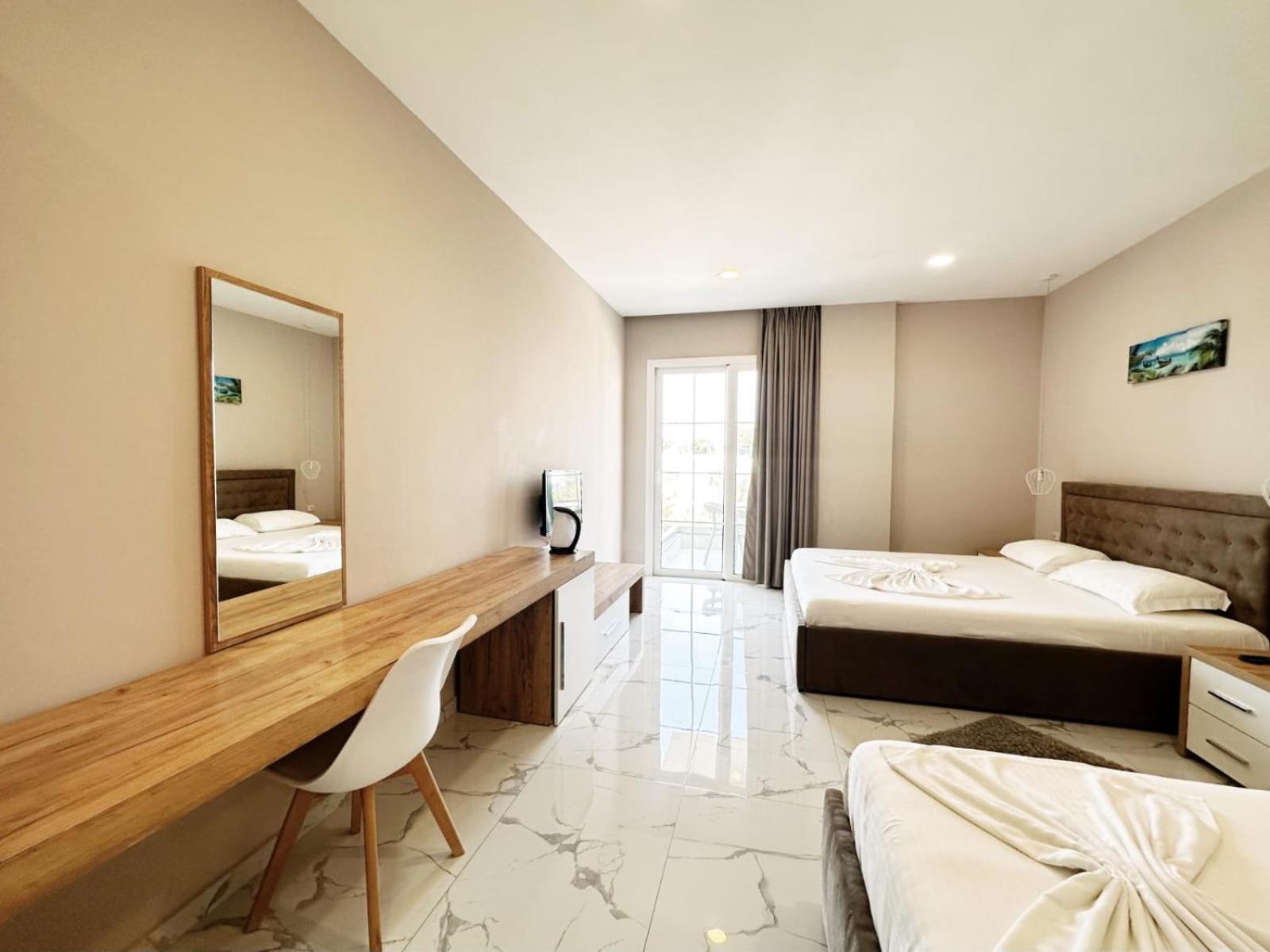 Hotel Ioni-An 卡萨米尔 外观 照片